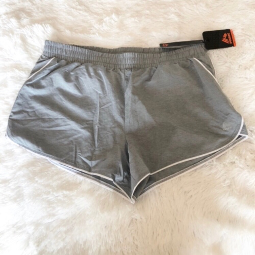 Women Sport Shorts size XL. NEW